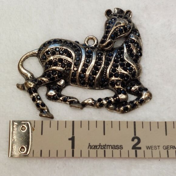 Vintage Zebra Charm Style Pendant Black Rhinestones In Silver Tone - Picture 7 of 8